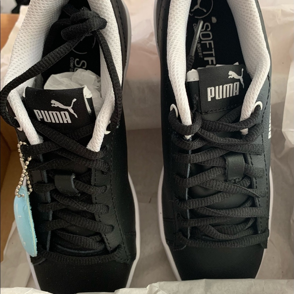 Puma Low Top Sneakers